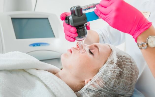 Laser Rejuven vun der Haut